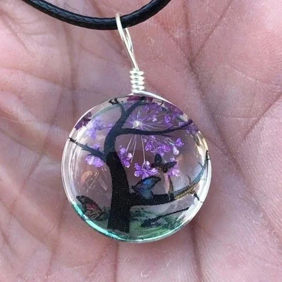Purple Circle Real Flower Glass Tree Butterfly Necklace NWT - Picture 1 of 3